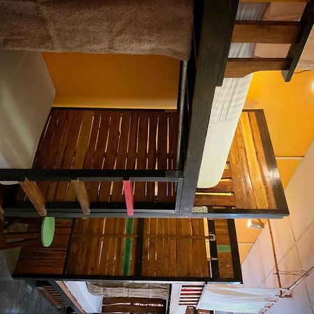 פנגלאו Moon Fools Hostel מראה חיצוני תמונה