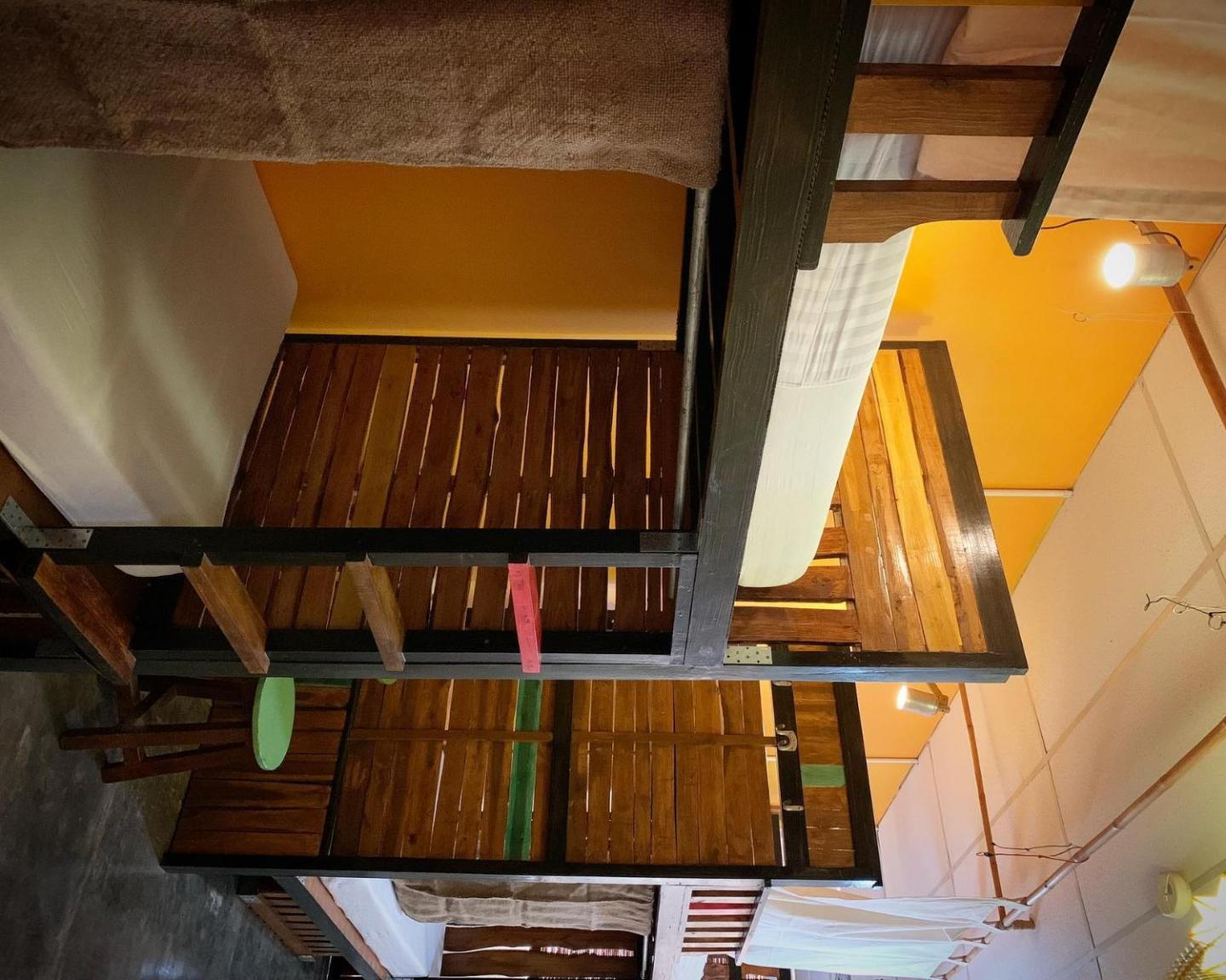 פנגלאו Moon Fools Hostel מראה חיצוני תמונה