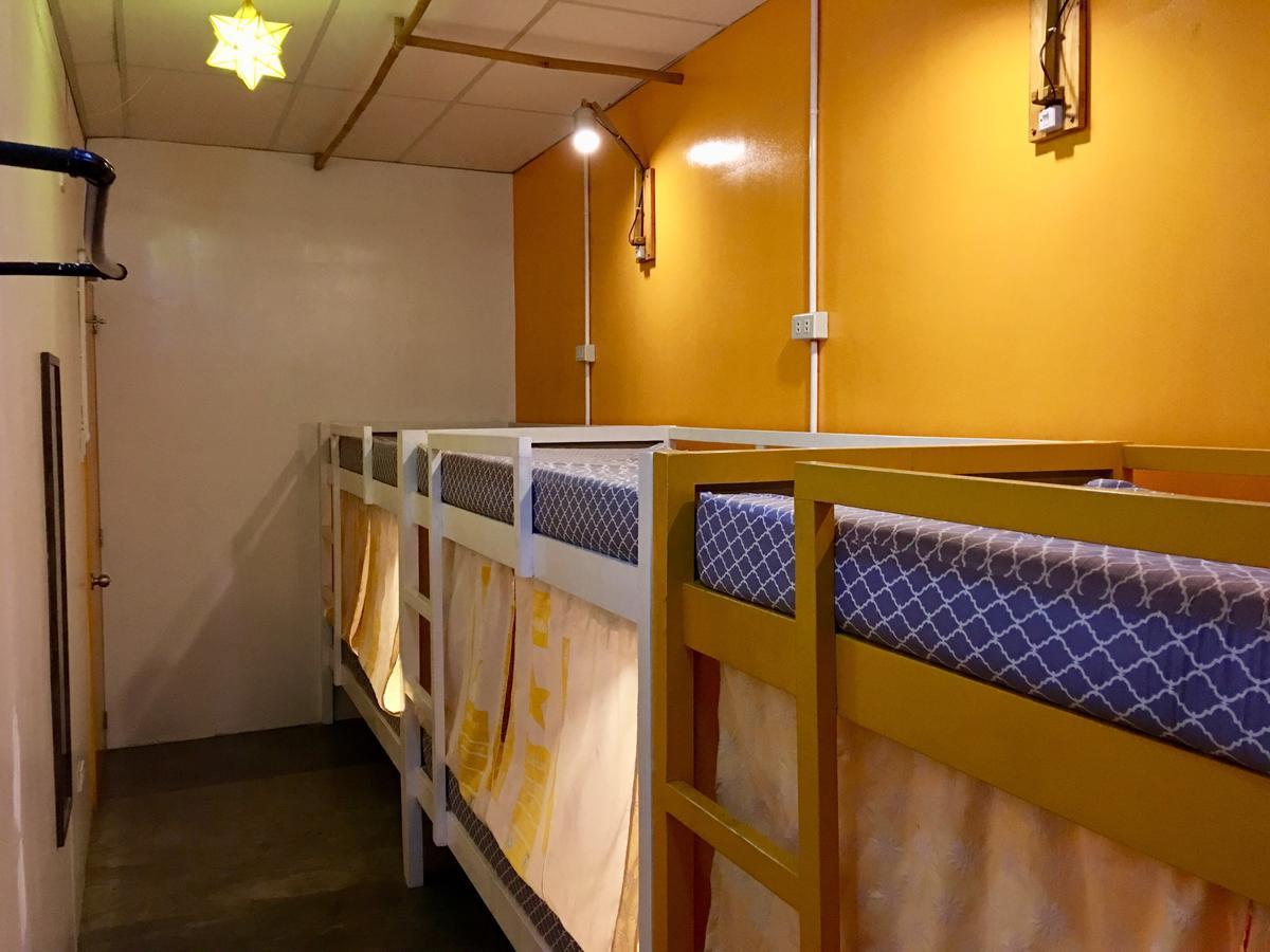 פנגלאו Moon Fools Hostel מראה חיצוני תמונה